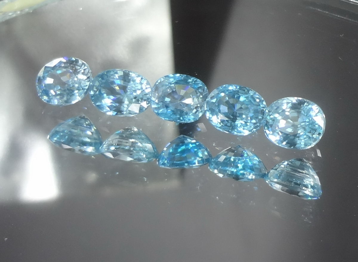 Cambodia blue Zircon wholesale lot discounted for jewelry professionals. 