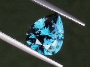 Precision cut luxury pendant jewelry perfectly faceted clean blue zircon pear/drop shaped 10 carats