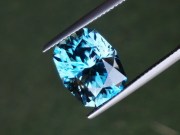 precision-cut-cushioin-blue-zircon-10ct+02